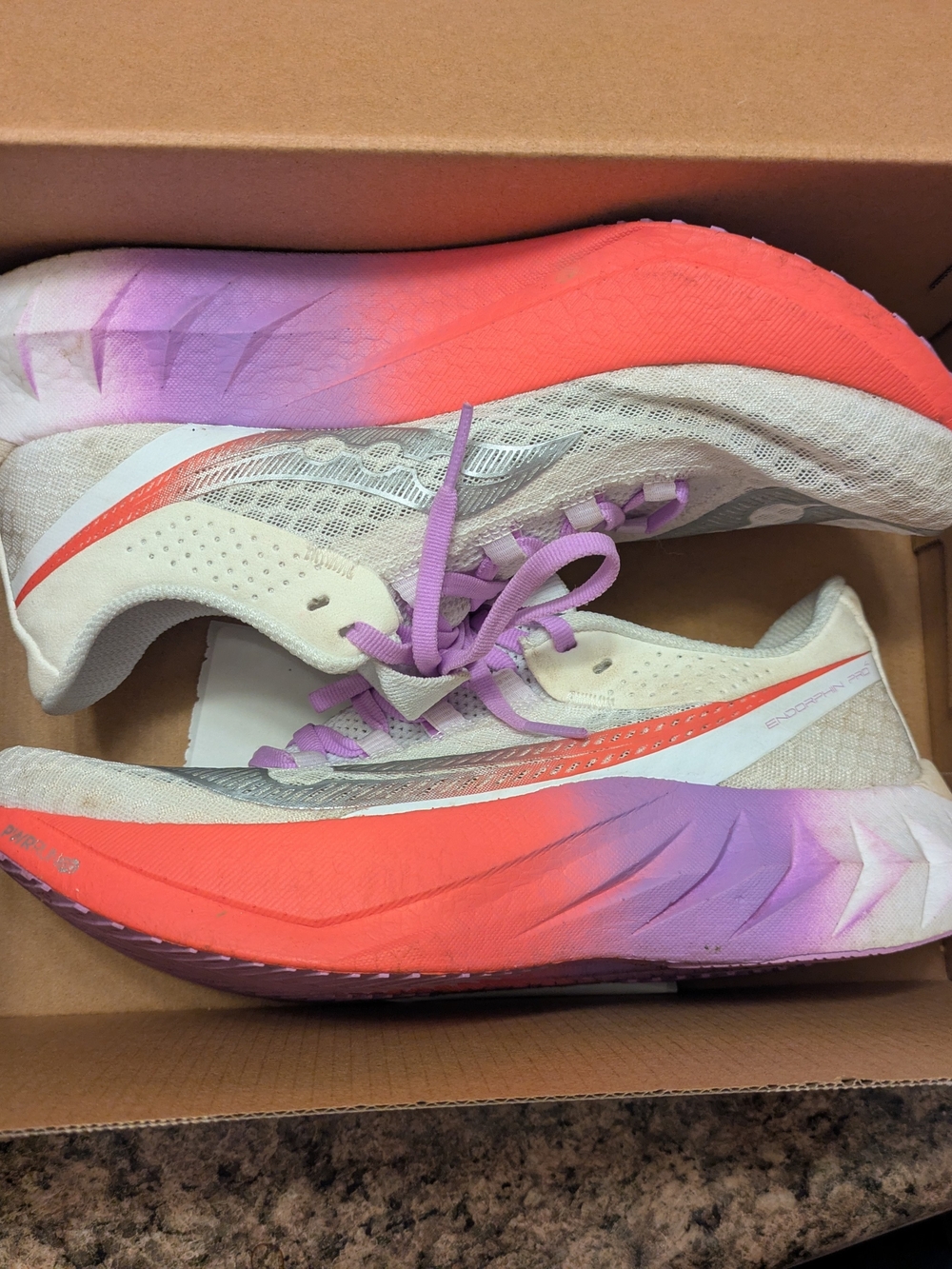 Saucony Women's Endorphin Pro 4
